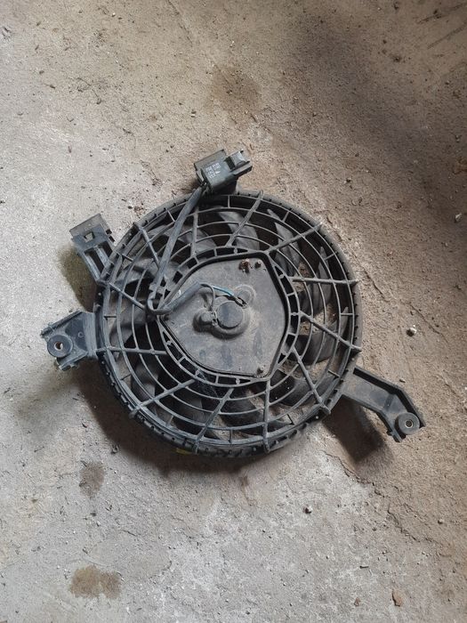 Вентилятор Toyota Prado 120 для кондиционера/разборка