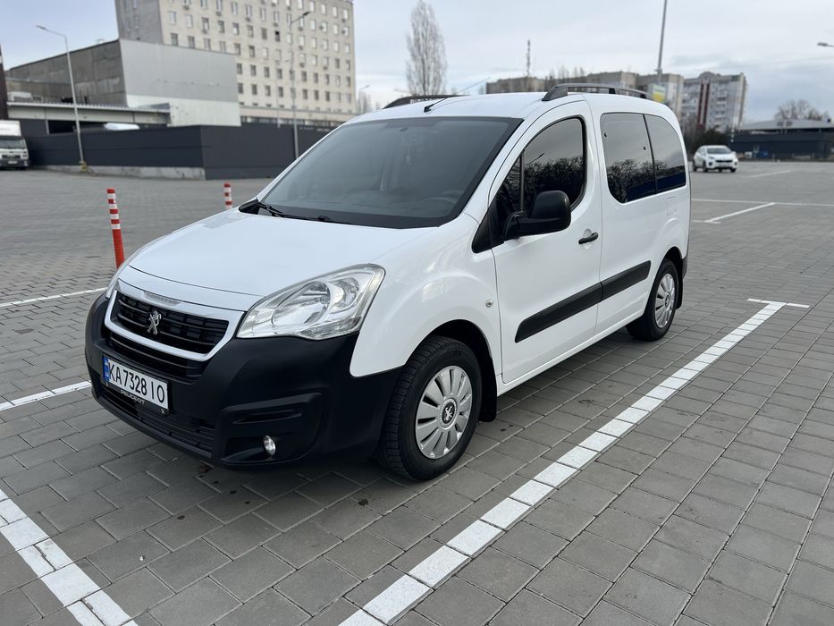 Продаю peugeot partner