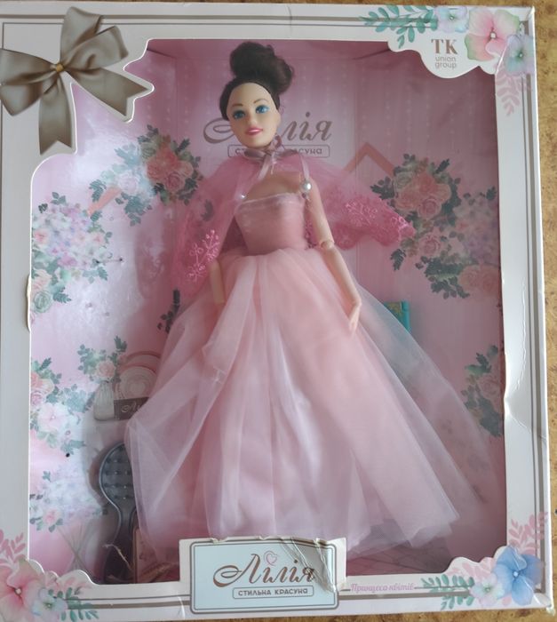 Лялька Лілія в упаковці майже нова