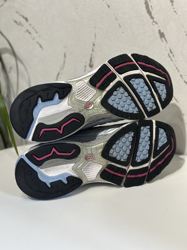 New Balance 768 кросівки жіночі кроссовки
