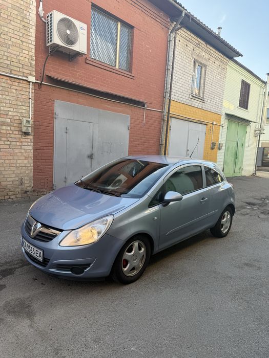 Опель корса автомат