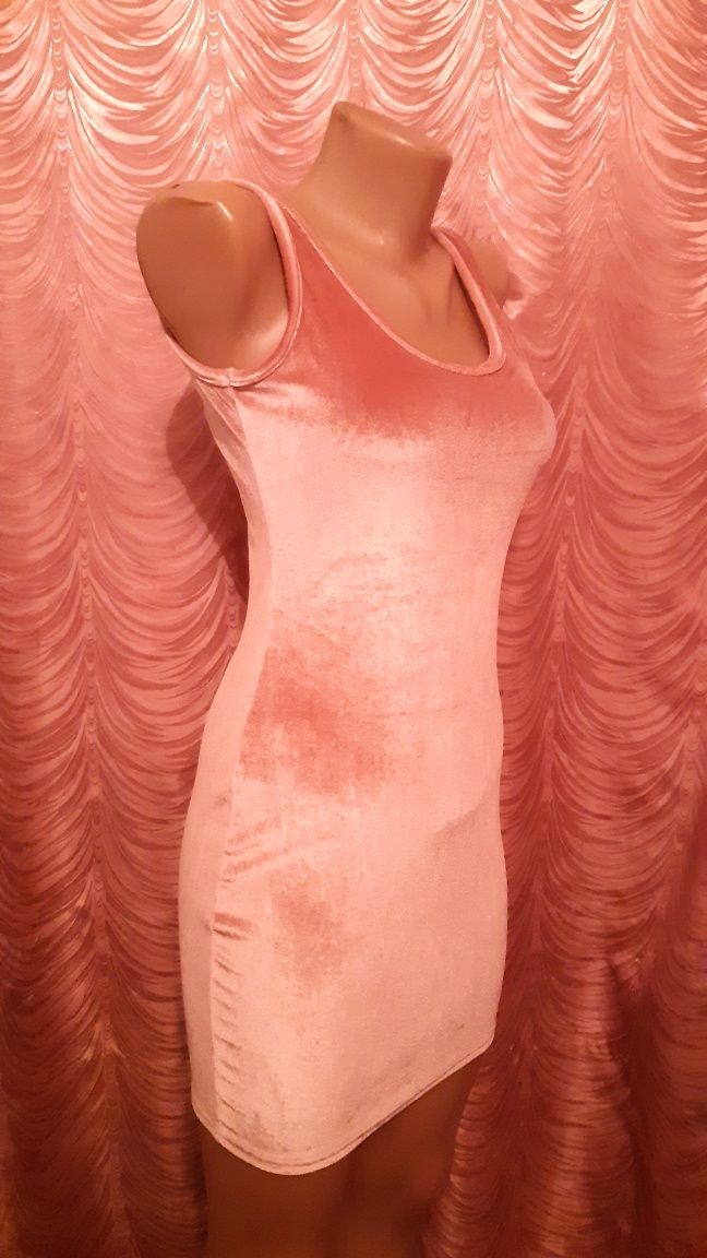 Boohoo. Платье-майка мини. Велюр.