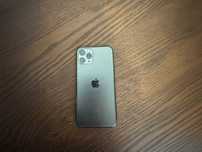 iPhone 11 Pro 94% батарея. Гарний стан