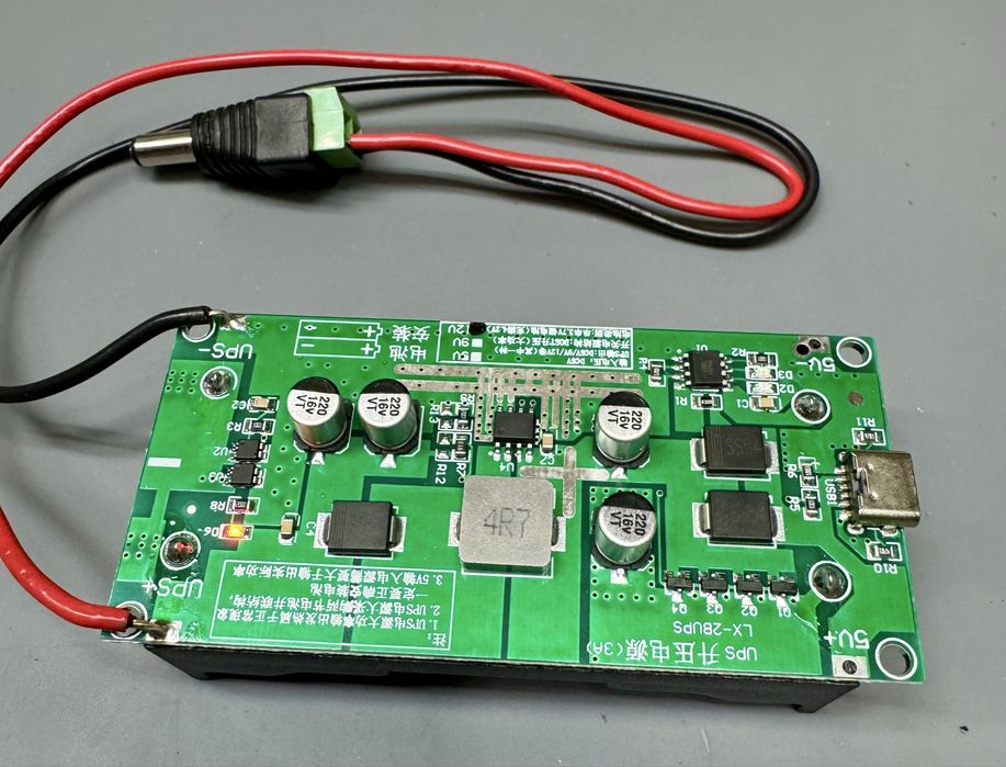 Плата ДБЖ UPS 12 вольт безперебойник для роутера, onu.