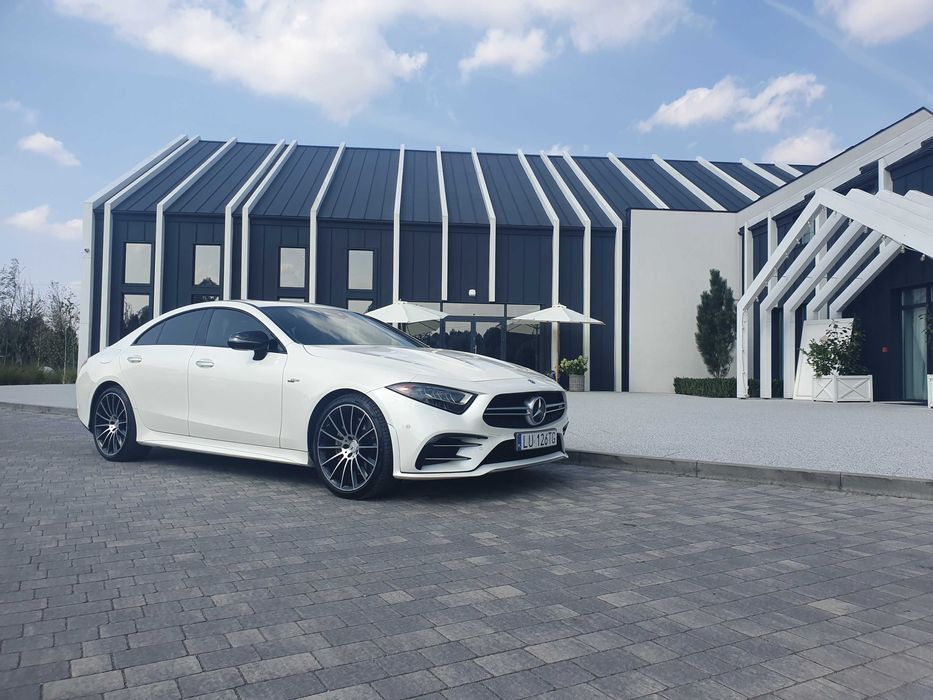 Mercedes CLS 53 AMG Auto do Ślubu Poczuj Magię Wyjątkowych
Chwil!