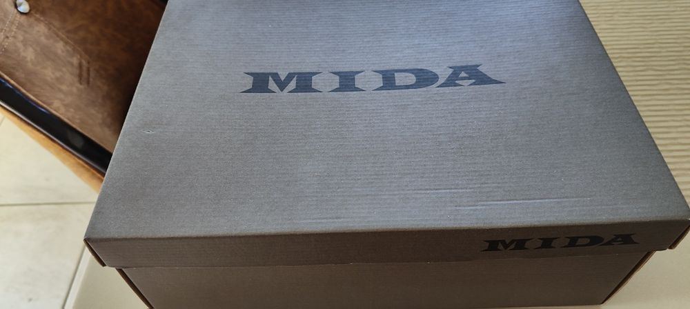 Получоботи замшеві демісезонні 39 розмір