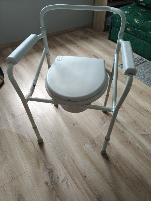 Krzesełko toaletowe