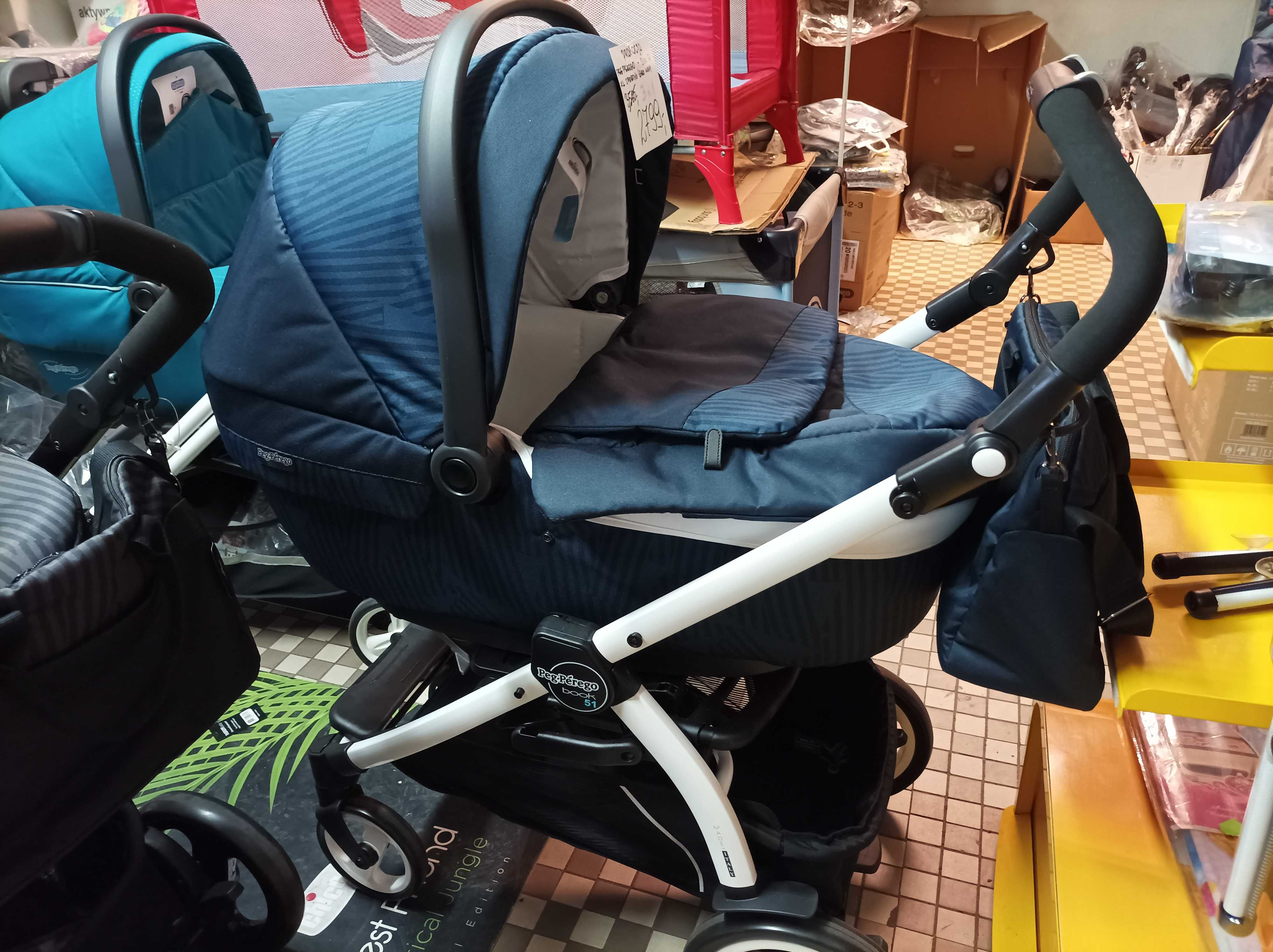 Peg Perego BOOK XL Sportivo Modular GEO BLACK/GEO NAVY na stelażu JET