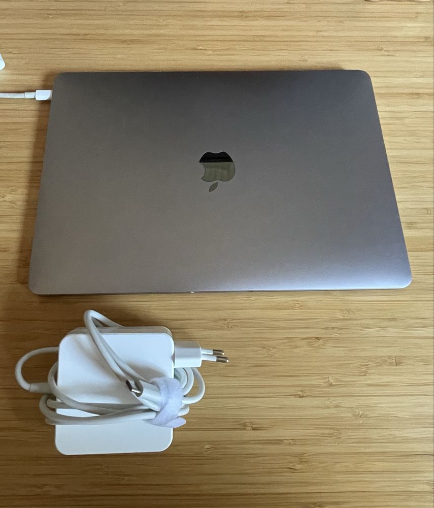 Computador Apple MacBook Pro