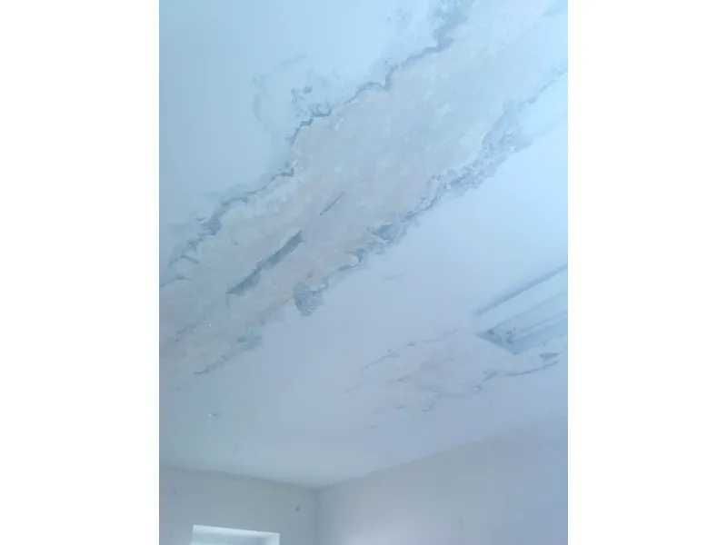 ПРОДАЖ - групи нежитлових приміщень, площею 984,5 кв.м. м.Сміла