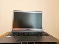 Laptop Samsung Ultrabook NP530U3C Core i5 1.7 GHz SSD+HDD 12GB RAM