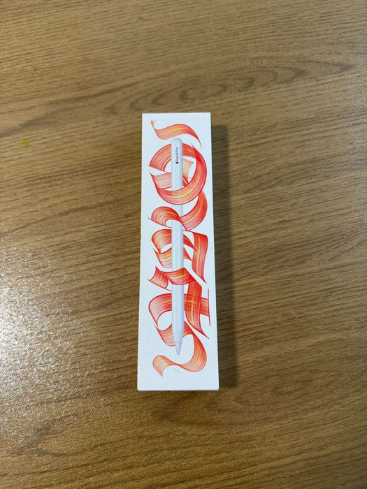 Новий стилус Apple Pencil Pro
