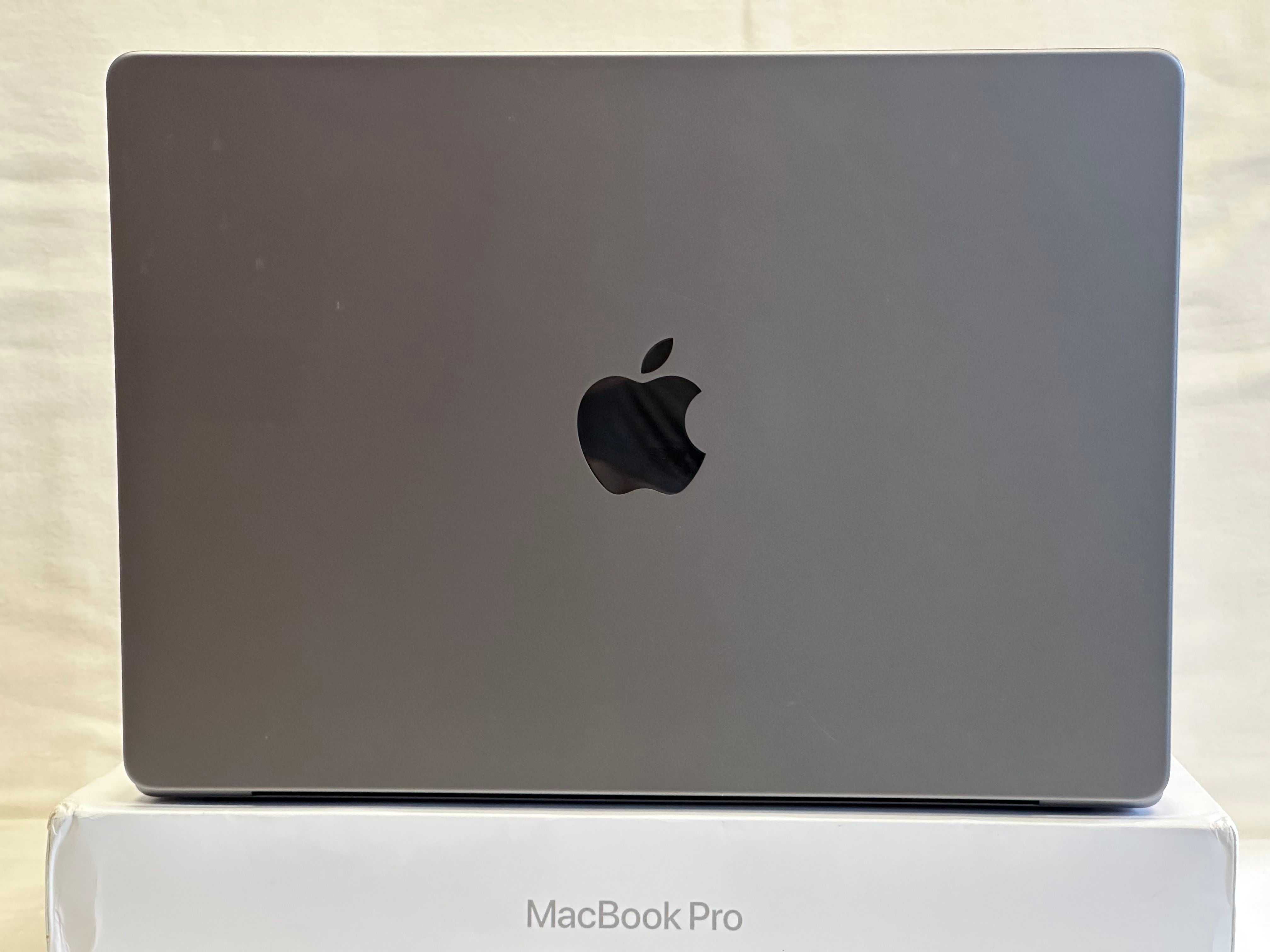 MacBook Pro 14.2”. 2023 M2 Pro(2023), 16RAM/500Gb SSD, батарея 97%