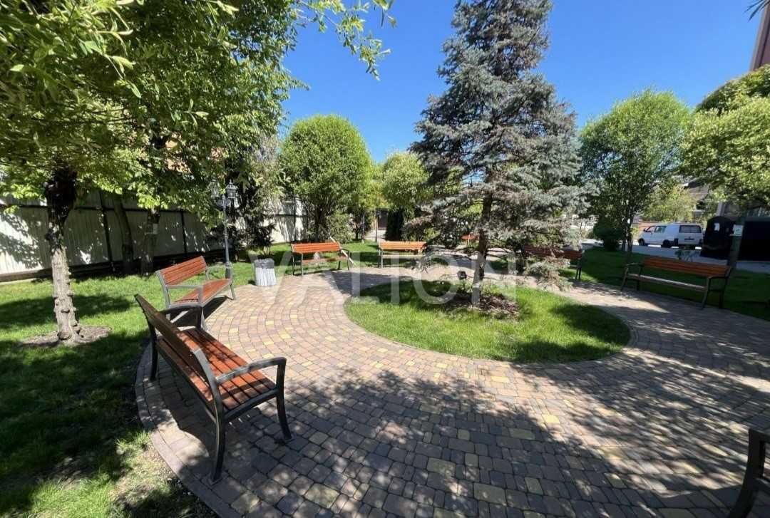 Продам 2кім.квартиру ЖК Щасливий Волошковий Софія вул.Щаслива 55