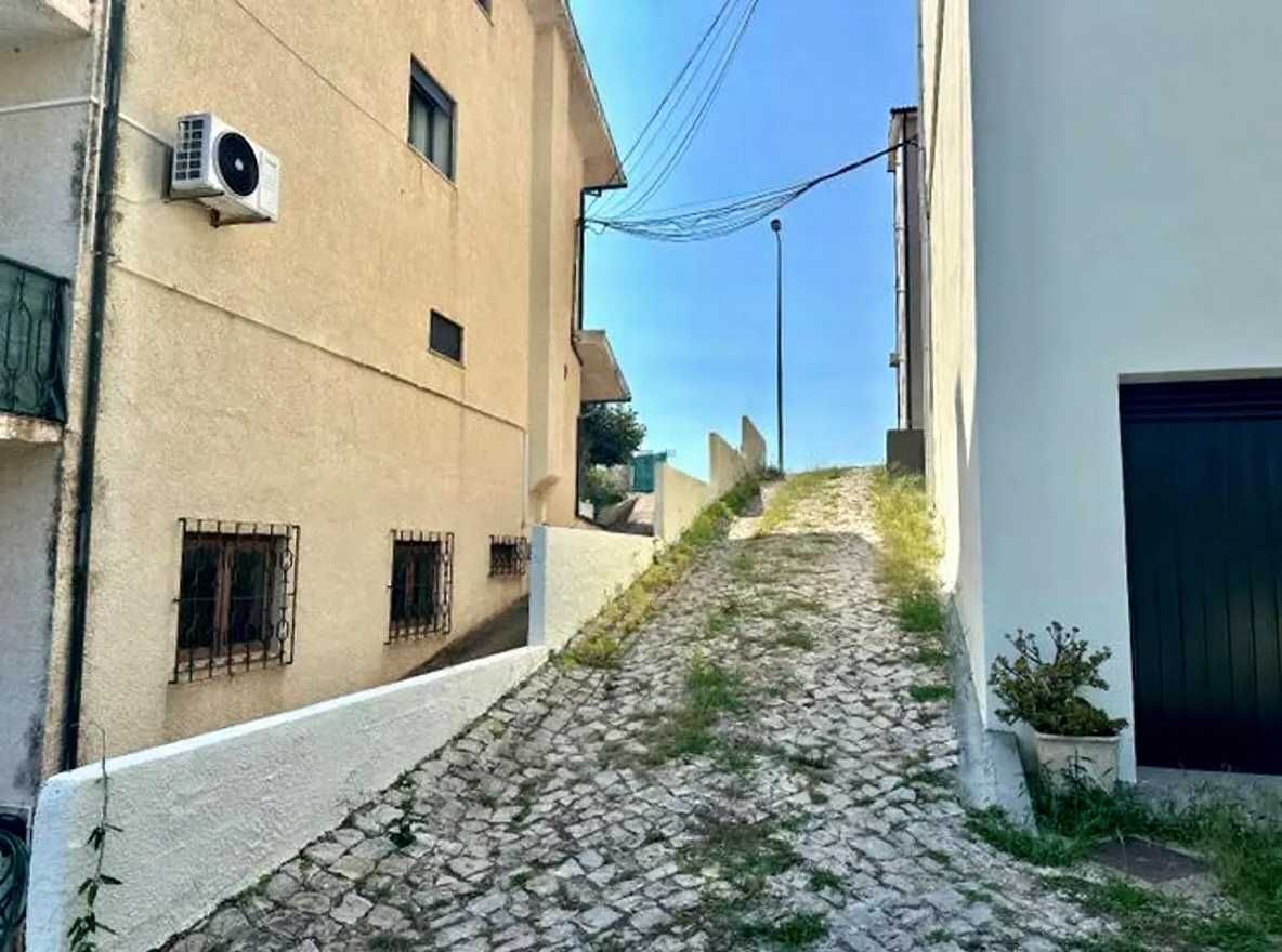 [Particular] Garagem grande para venda em Coimbra centro