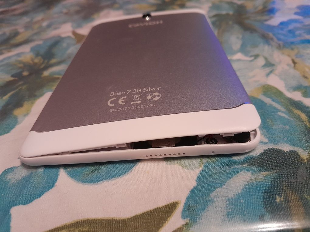 Tablet cavion base 7 silver 3G uszkodzony