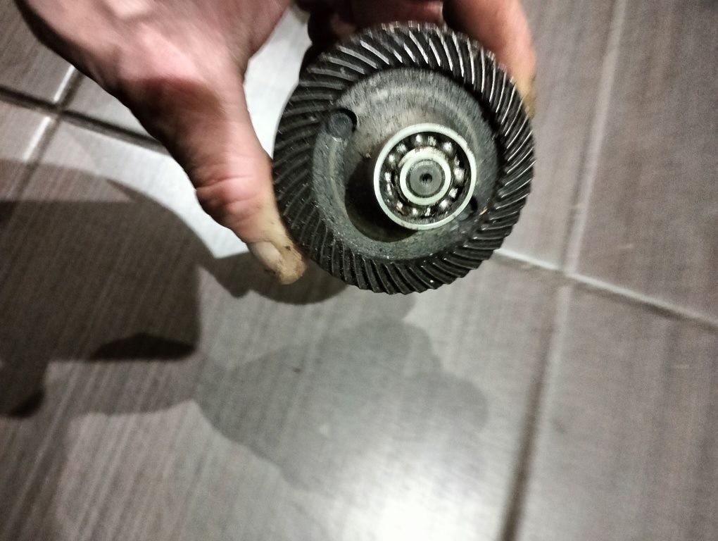 Przekładnia zębowa do szlifierki kątowej dużej Hitachi
