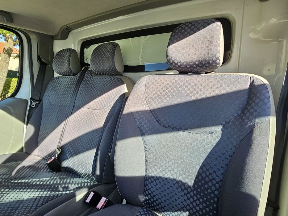 Vendo Renault trafic com apenas 36 mil km reais está como nova