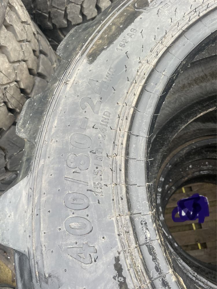 Komplet Opon Alliance Tough Track 400/80/24 , 15.5/80 R24