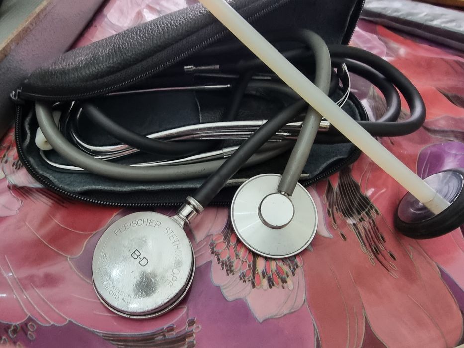 Material médico medidor