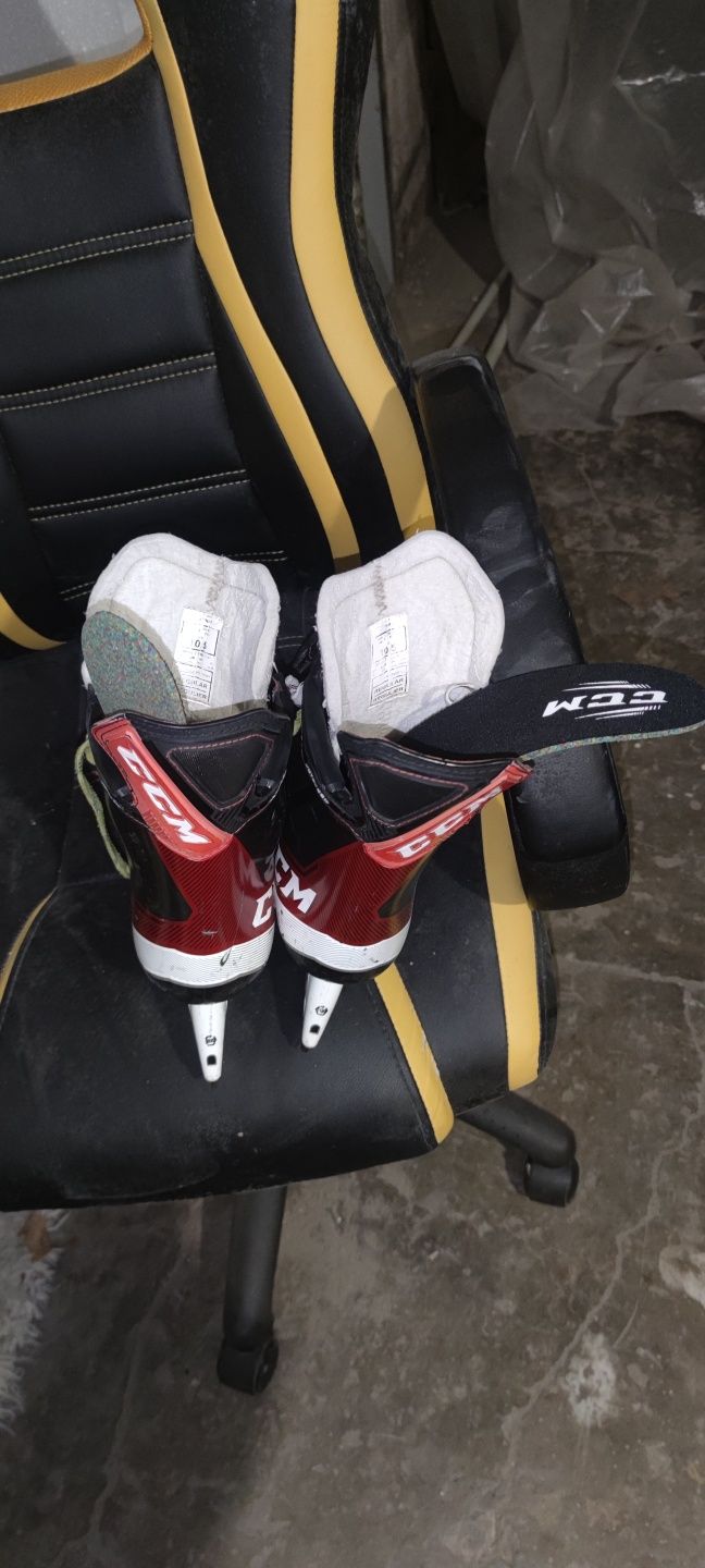 Коньки ccm, bauer