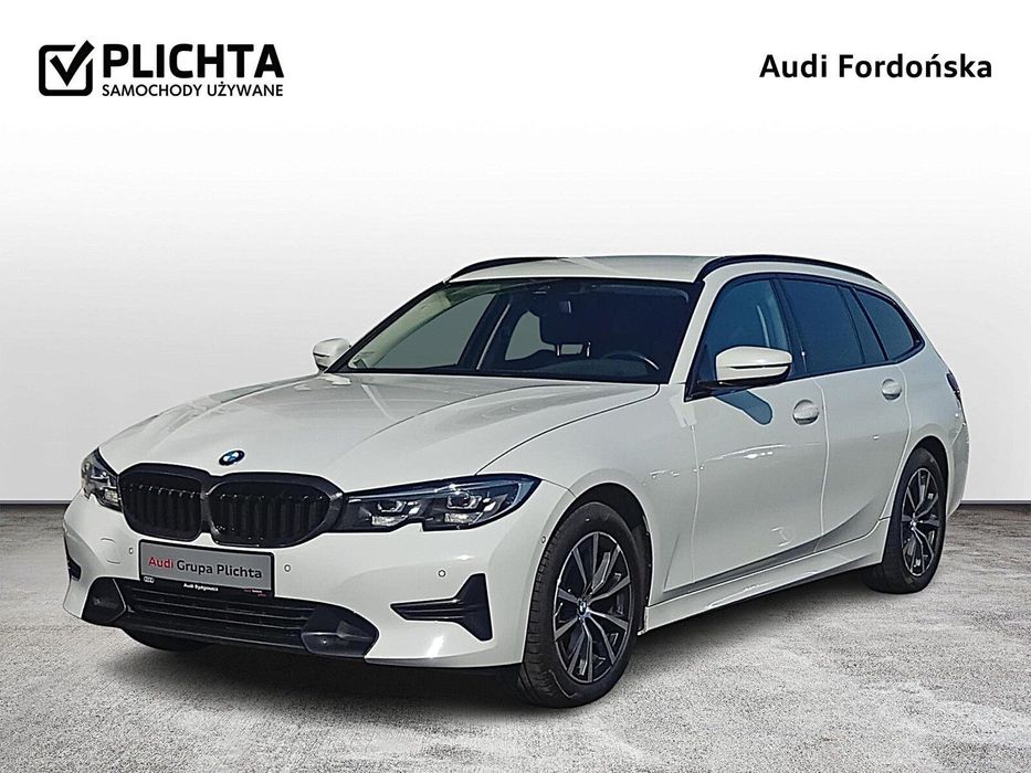 BMW Seria 3 Kamera cofania || Shadow Line || Fotele sportowe || Fotele podgrzewane