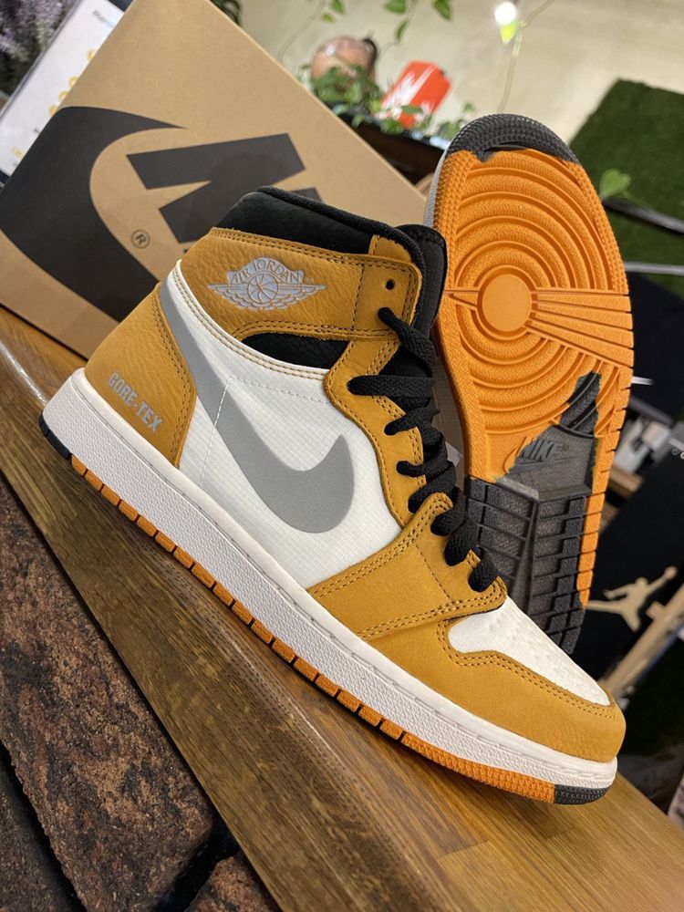 Кросівки air jordan 1 element gtx