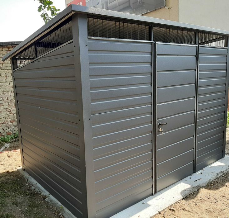 Wiata śmietnikowa z całej blachy 3x2