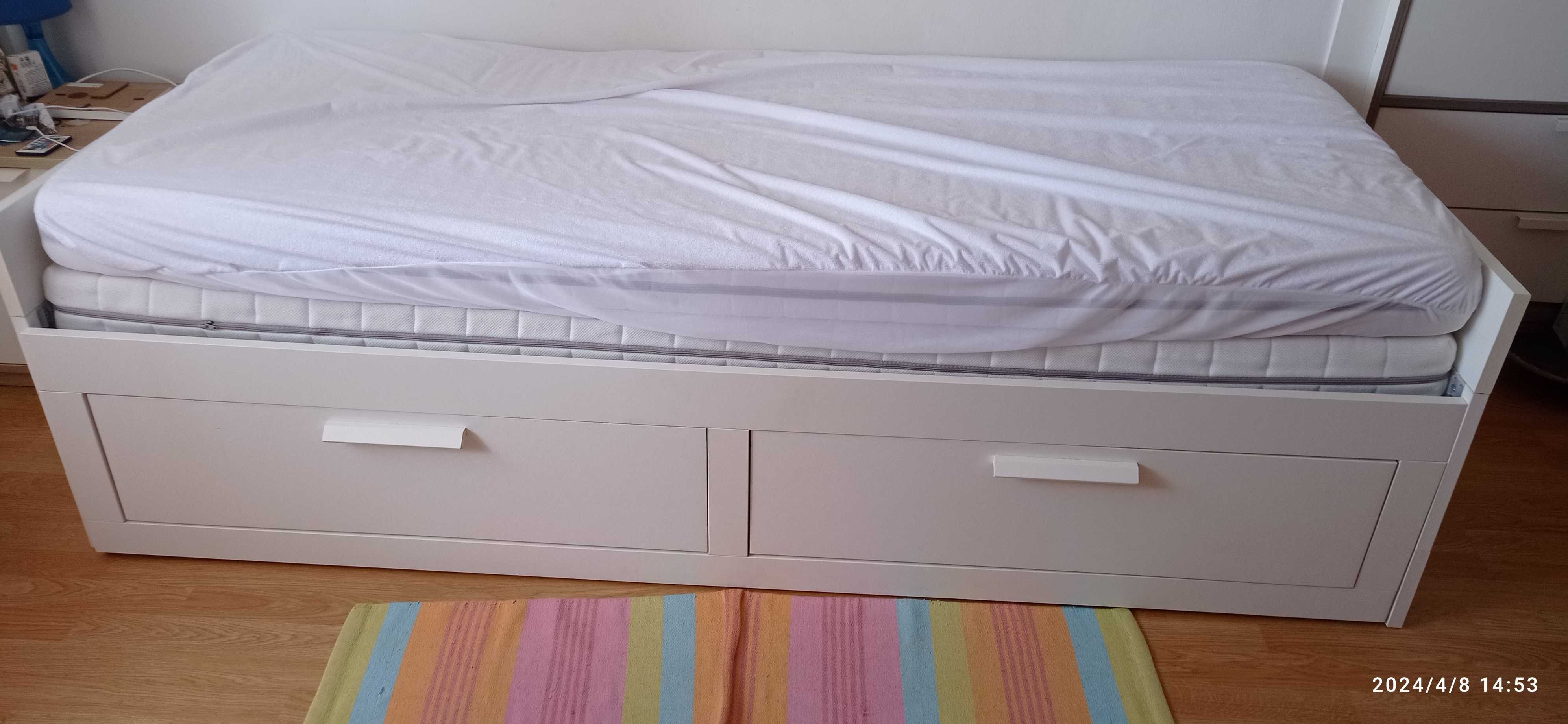 Cama dupla brimnes IKEA