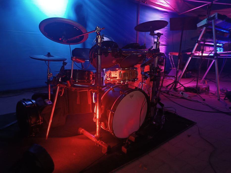 Sprzedam perkusje elektroniczna z modułem Roland td 6v