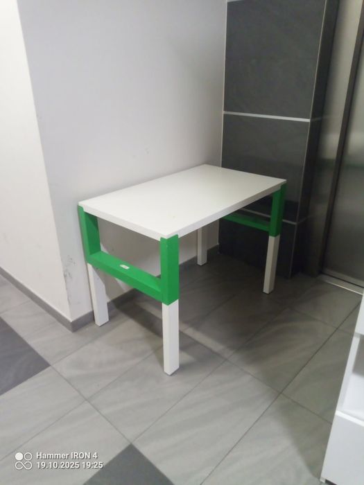 Meble dziecięce komoda biurko słupek