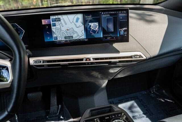 2022 BMW iX X-drive