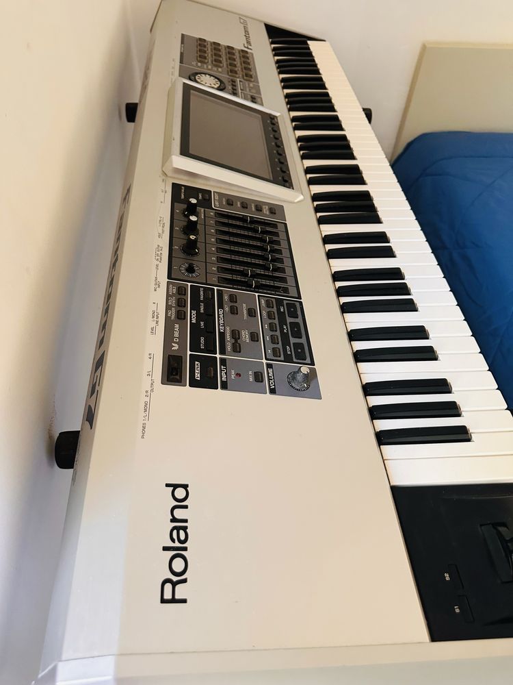 Teclado Roland Fantom G7