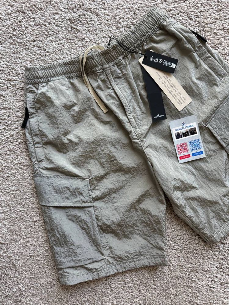 Шорты Stone Island Bermuda 2025