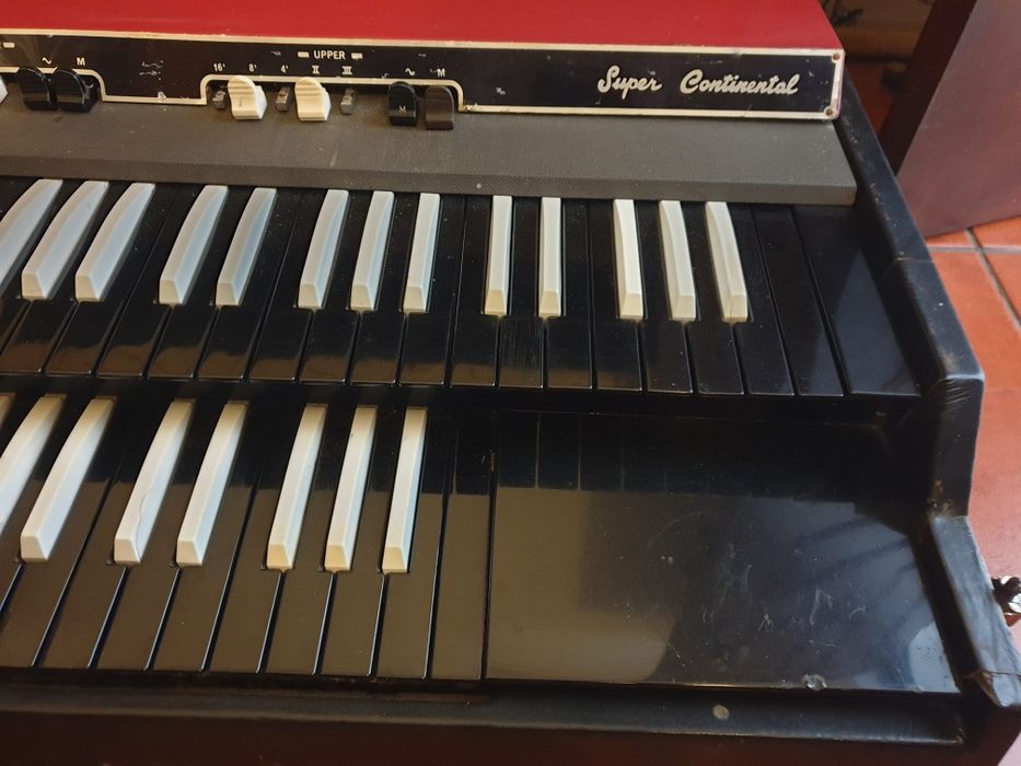 Vox super continental (Doors)