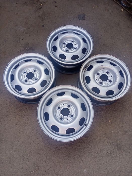 Диски 4/100 R13 VW