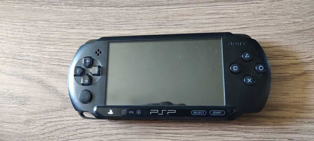 Sony PSP 1004e street