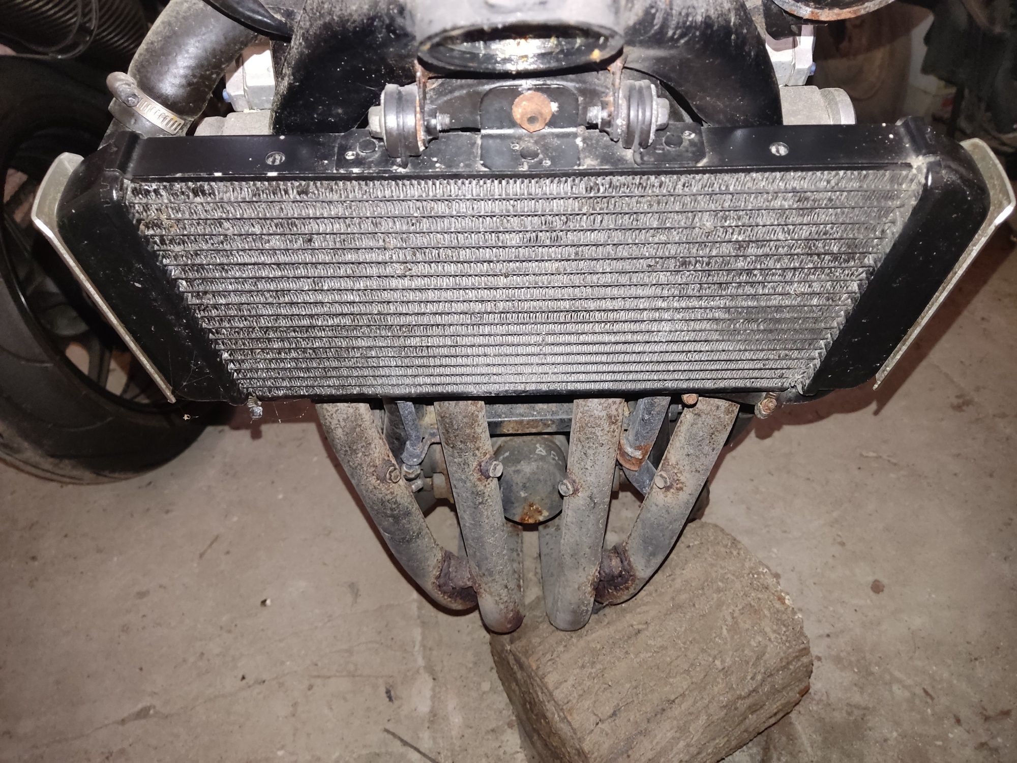 Yamaha Fzs 600 chłodnica Fazer