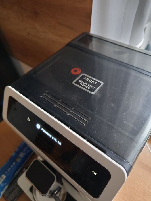 Ekspres ciśnieniowy Krups EA 89