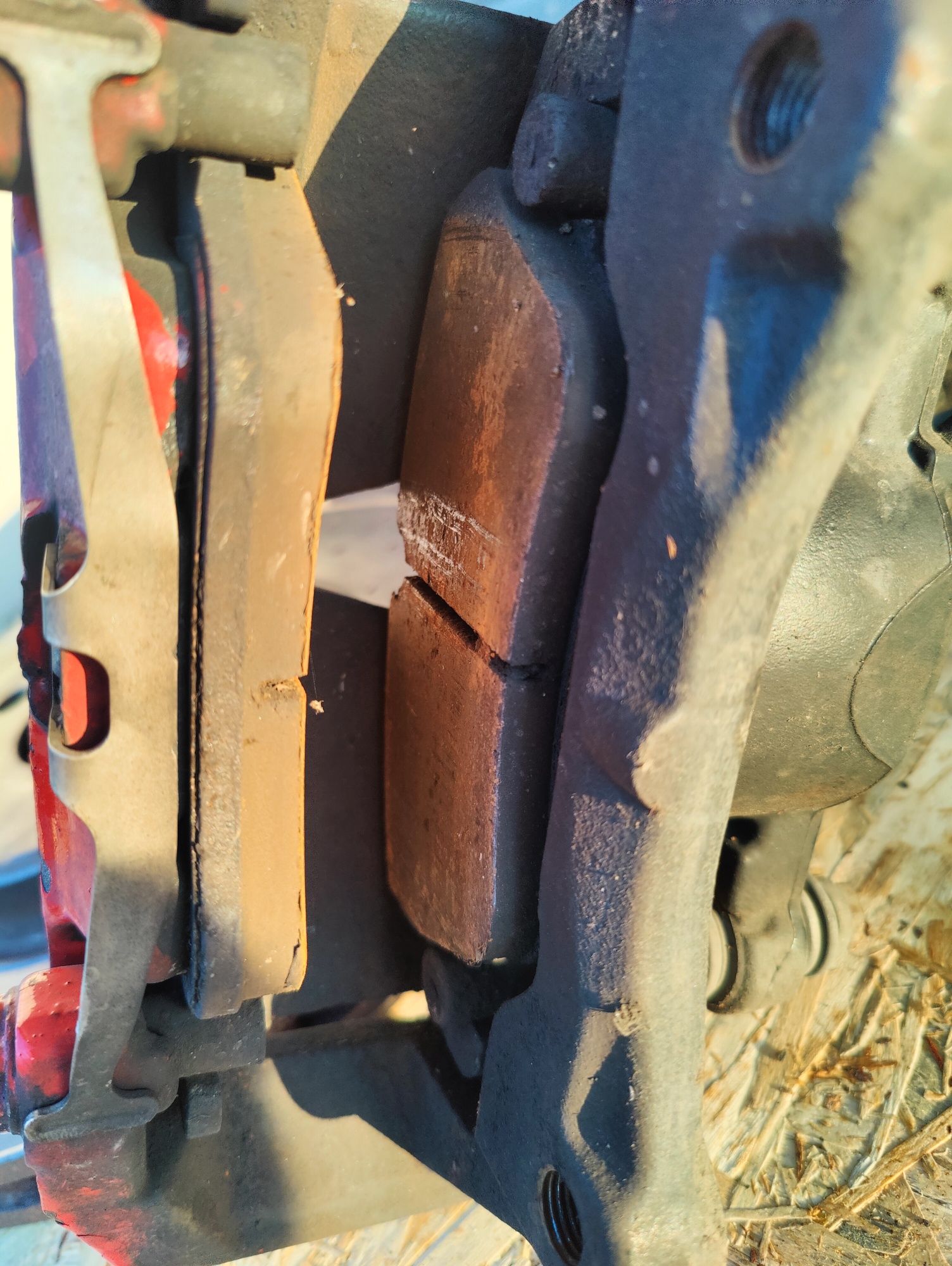 Hamulce tarcze brembo zaciski jarzma 320mm Audi a4 b8 A5 8t
