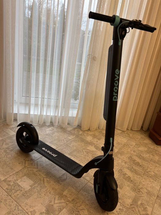 Продам Електросамокат Proove