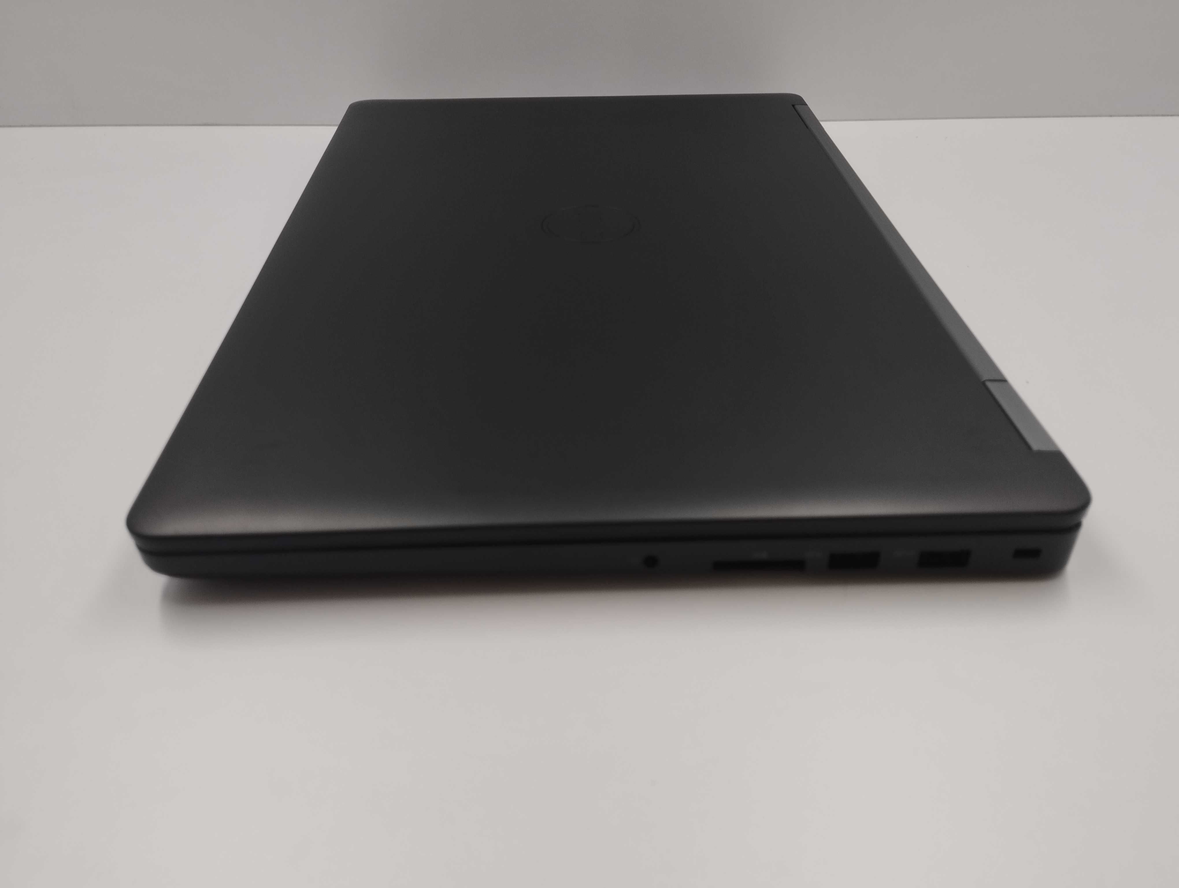 Laptop Dell Latitude E5570 i5-6440HQ 16GB 256SSD Radeon R7 Windows 11