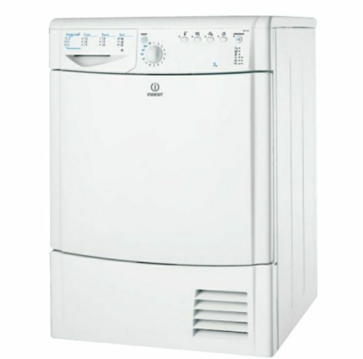 Сушильная машина Indesit бу