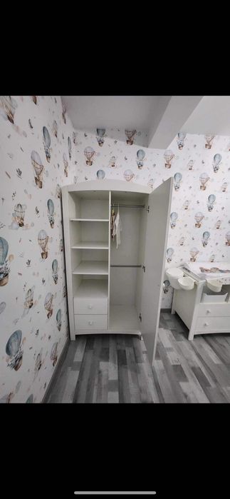 Zestaw mebli do pokoju dziecięcego.Tylko odbiór osobisty .