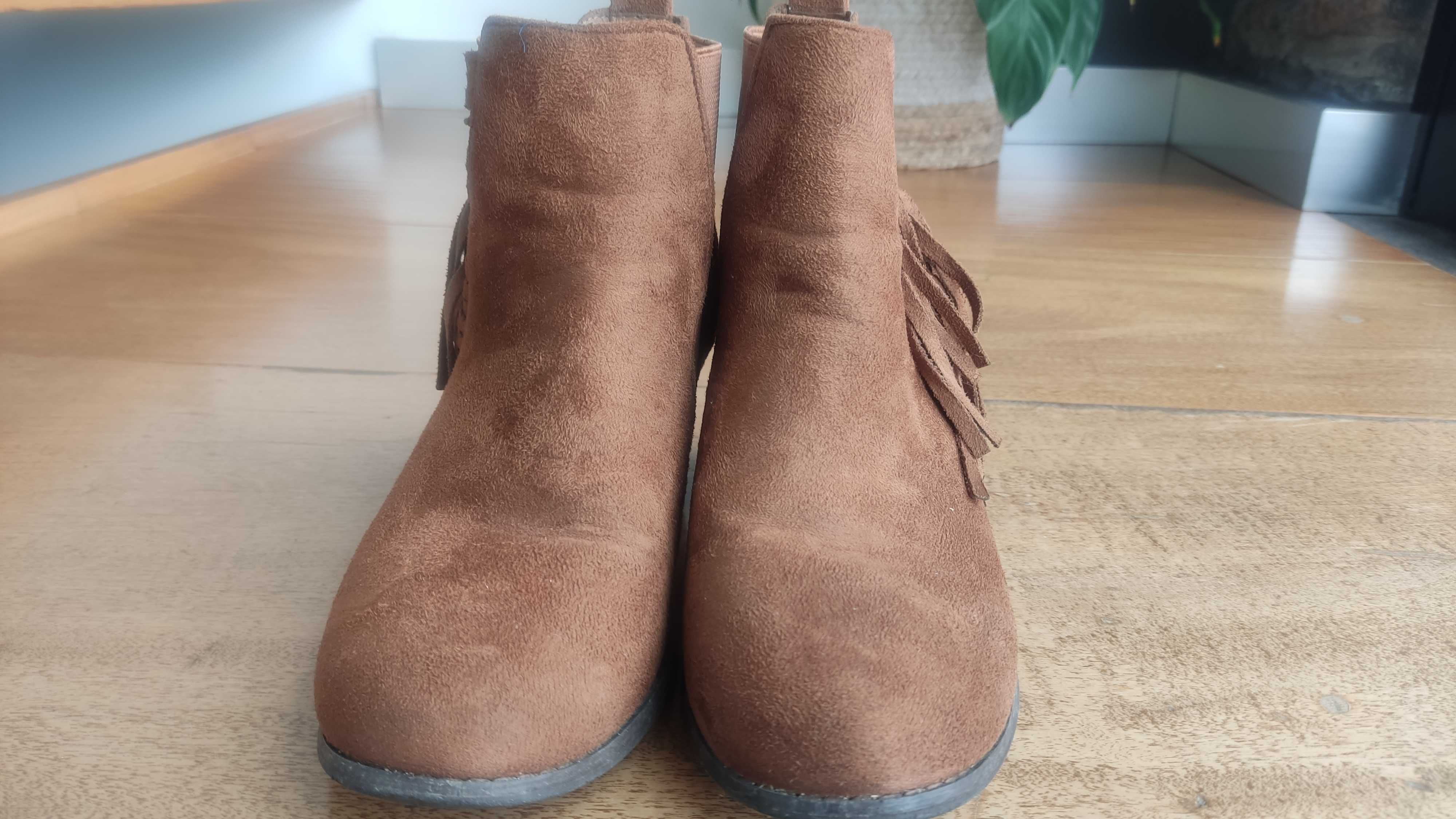 Botas de cor camel