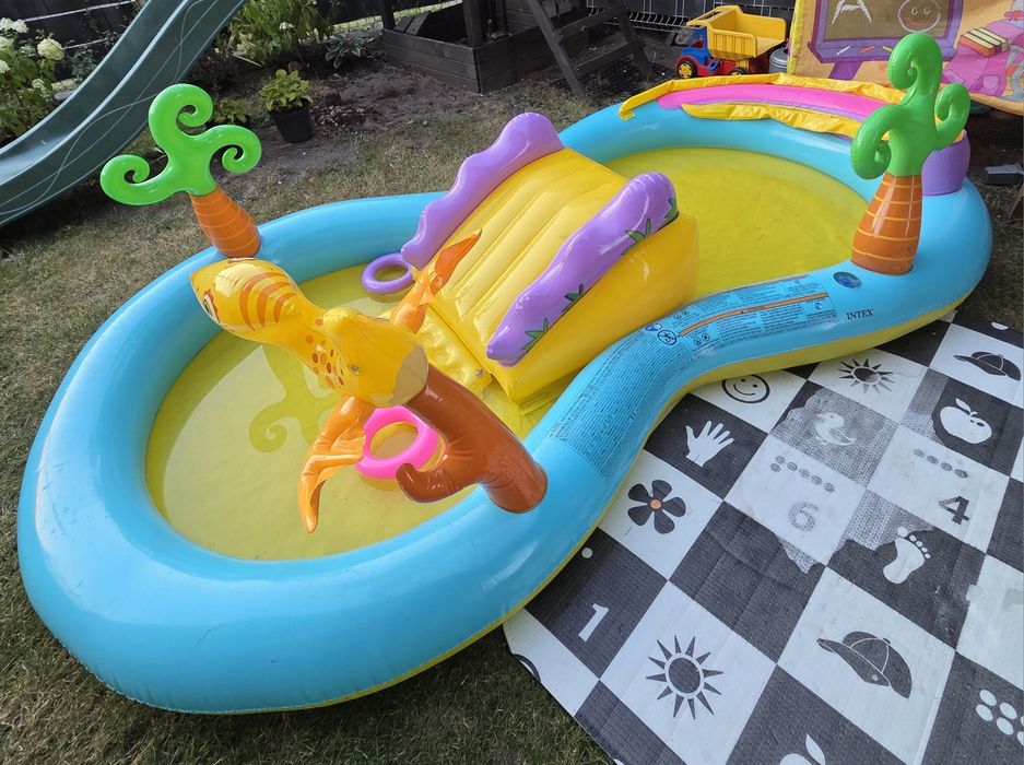 Basen ogrodowy dla małych dzieci - brodzik - zjeżdżalnia - 1,5m x 3m