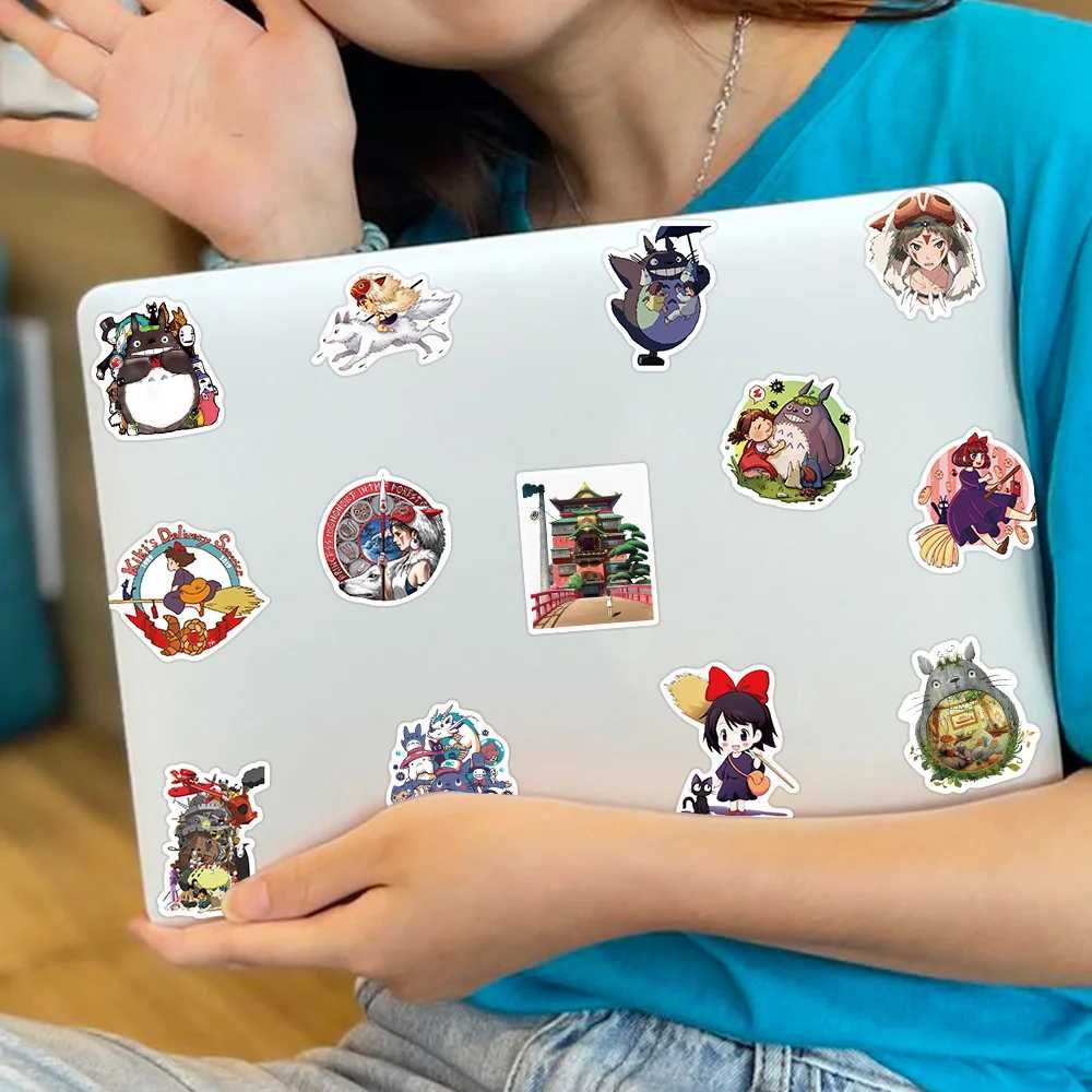 Unikatowe Naklejki z Motywem Totoro