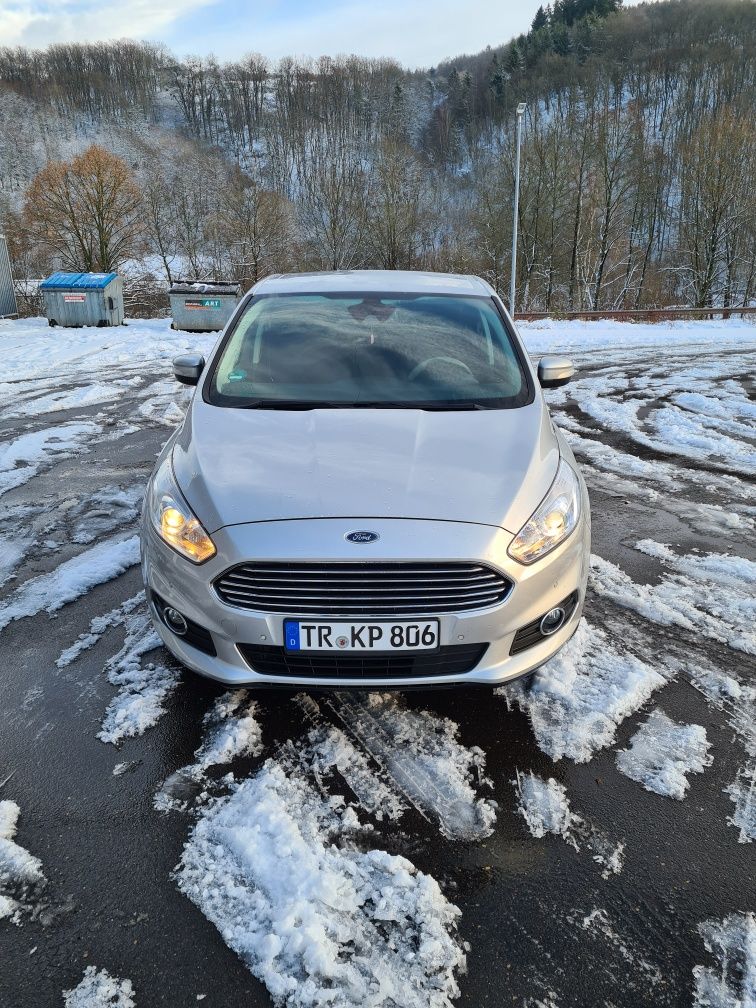 Ford S-Max 2.0 Automat Powershift 5 Siedzen 150 KM