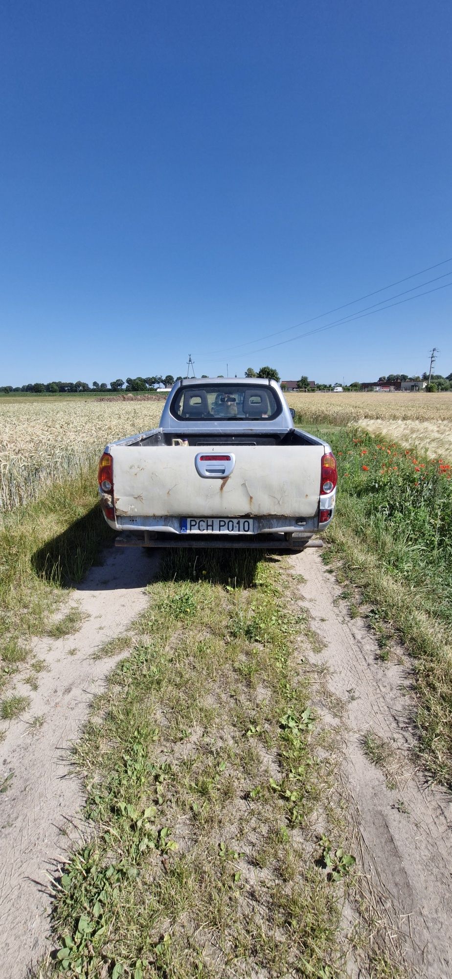 Mitsubishi L200 2.5 TD długa paka