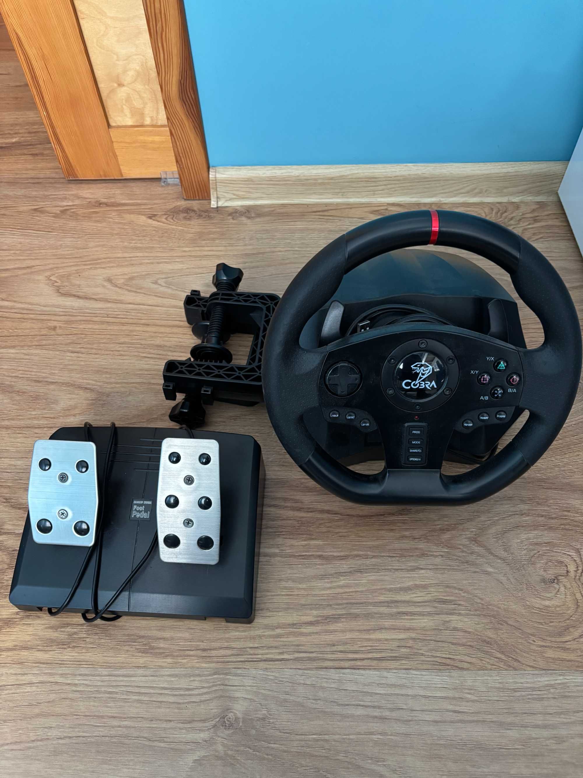 Kierownica COBRA Rally GT900 (PC/PS3/PS4/XBOX ONE/SWITCH)